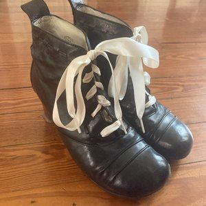 John Fluevog Black Bertoli Boots Size 9.5